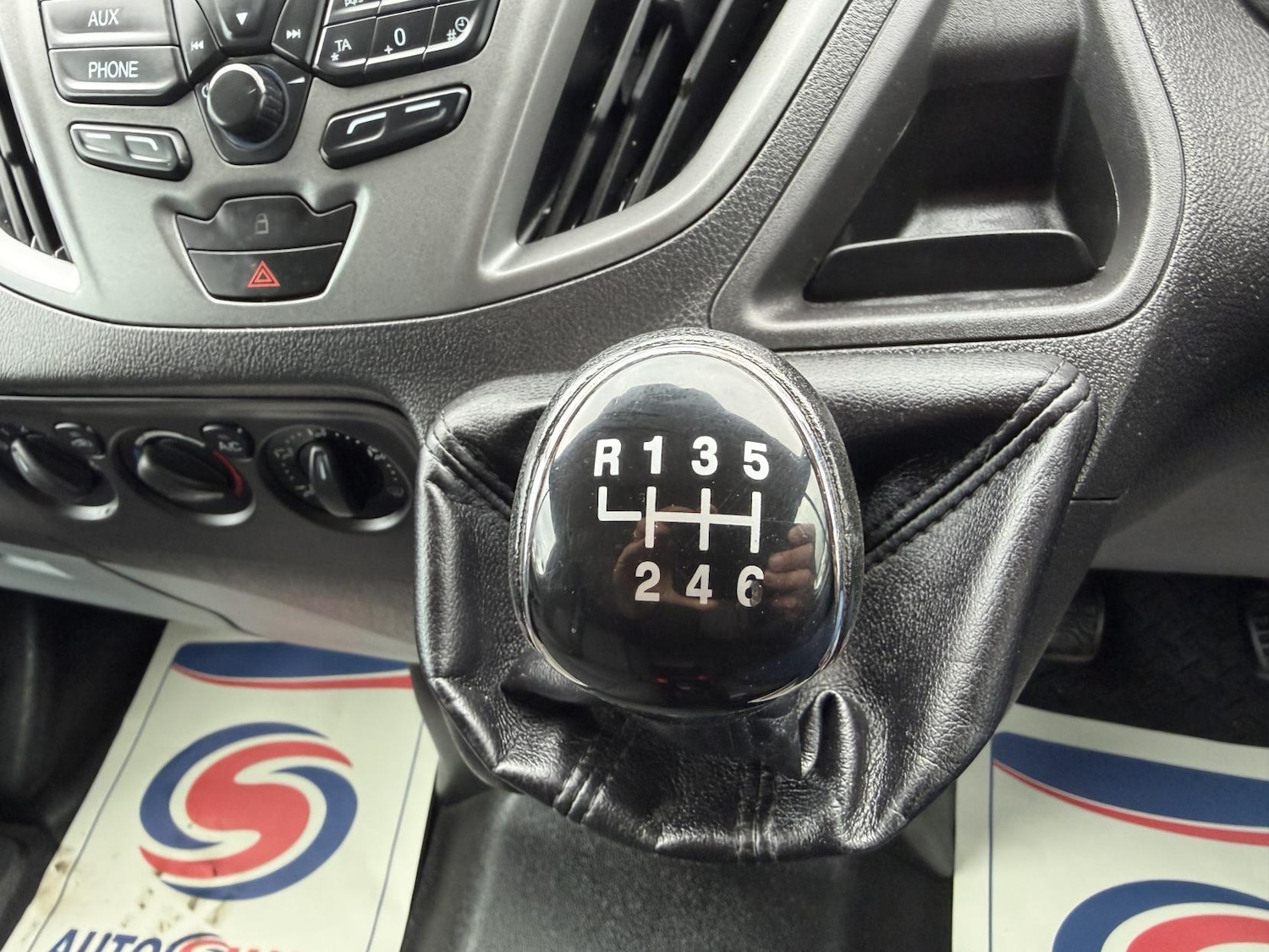 Used Ford Transit Custom 2015 for sale - 76471809: Photo 28