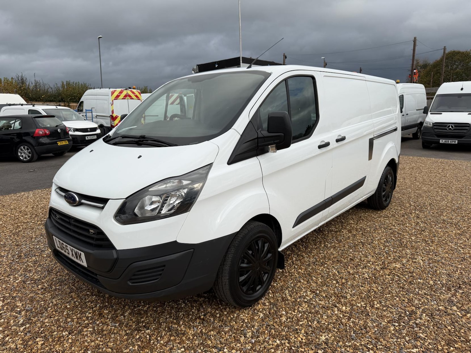 Used Ford Transit Custom 2015 for sale - 76471809: Photo 3