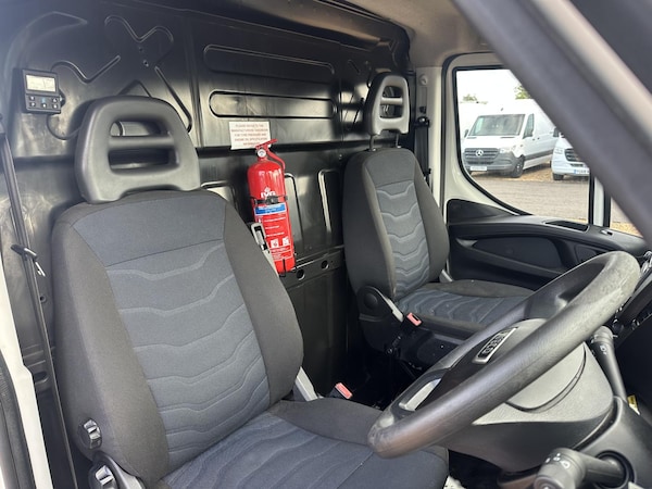 Used Iveco Daily 2019 for sale - 76213733: Photo 12