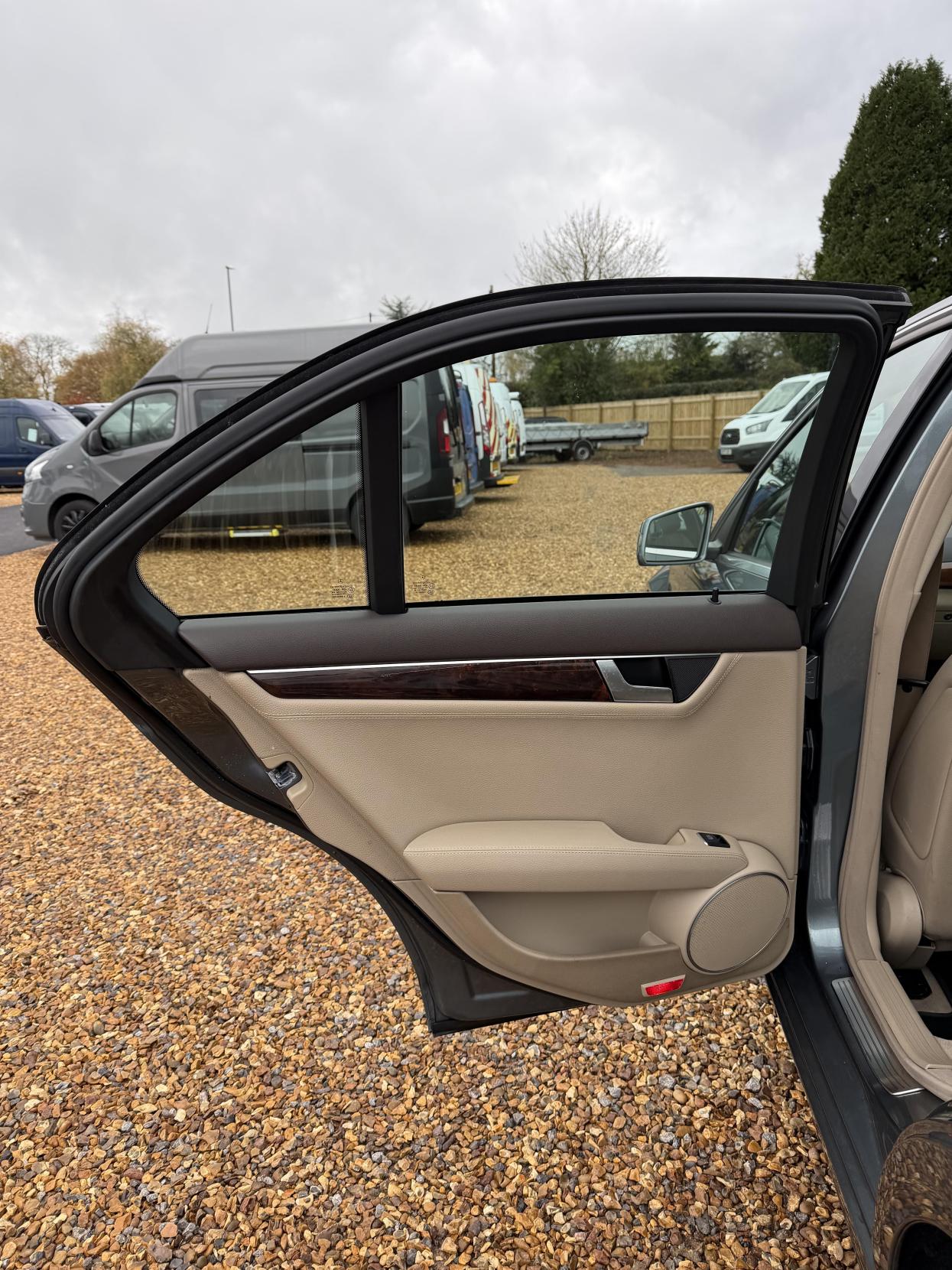 Used Mercedes-Benz C Class 2011 for sale - 76526554: Photo 22