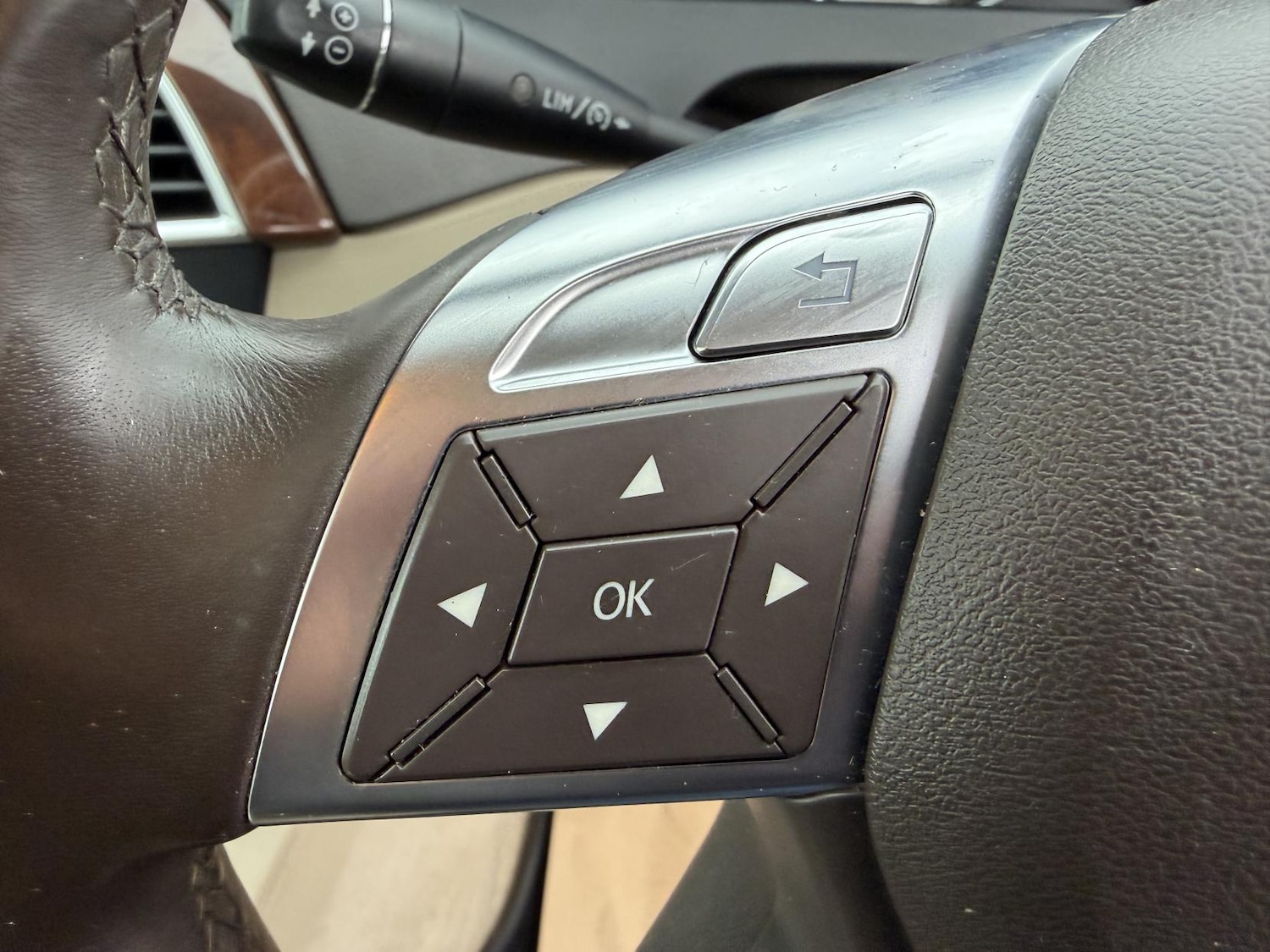 Used Mercedes-Benz C Class 2011 for sale - 76526554: Photo 29