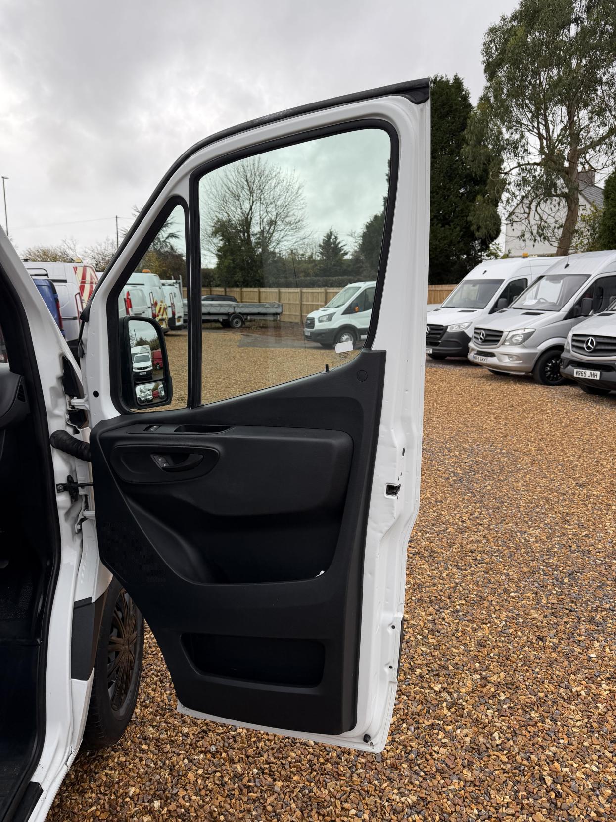 Used Mercedes-Benz Sprinter 2018 for sale - 76528697: Photo 11