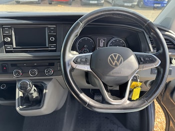 Used Volkswagen Transporter 2021 for sale - 78299042: Photo