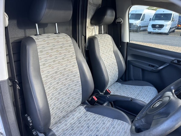 Used Volkswagen Caddy Maxi 2013 for sale - 76226138: Photo 12