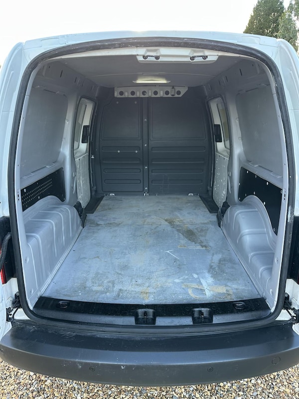 Used Volkswagen Caddy Maxi 2013 for sale - 76226138: Photo 31