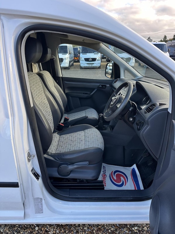 Used Volkswagen Caddy Maxi 2013 for sale - 76226138: Photo 7