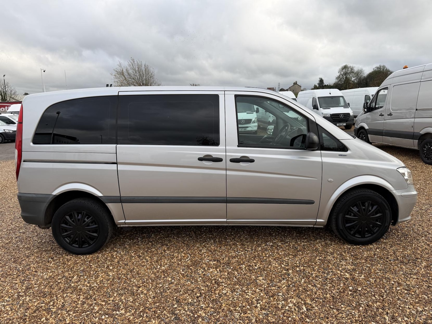 Used Mercedes-Benz Vito 2012 for sale - 76497775: Photo 10