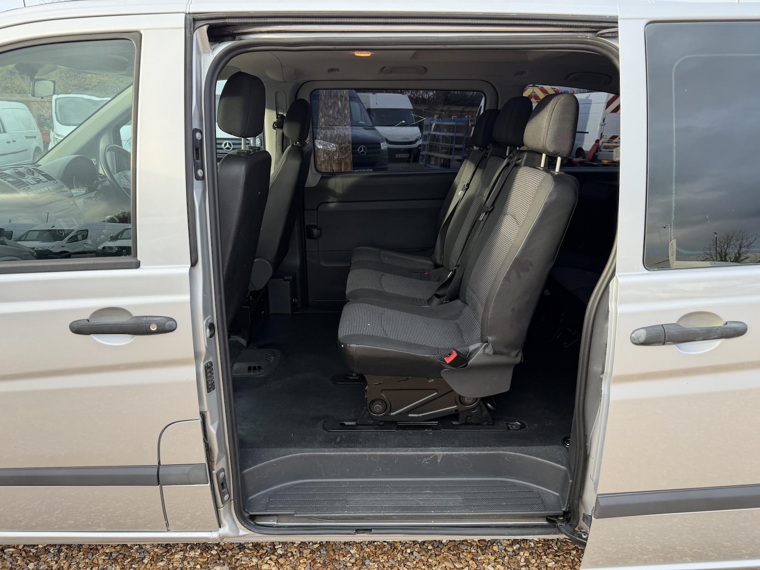 Used Mercedes-Benz Vito 2012 for sale - 76497775: Photo 24