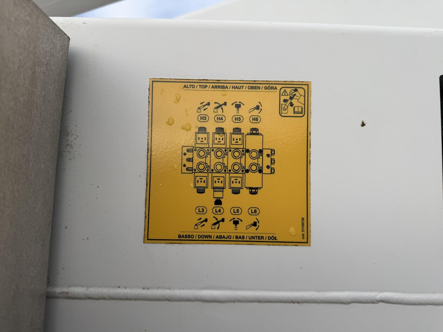 Used Nissan Cabstar 2015 for sale - 76853545: Photo 34