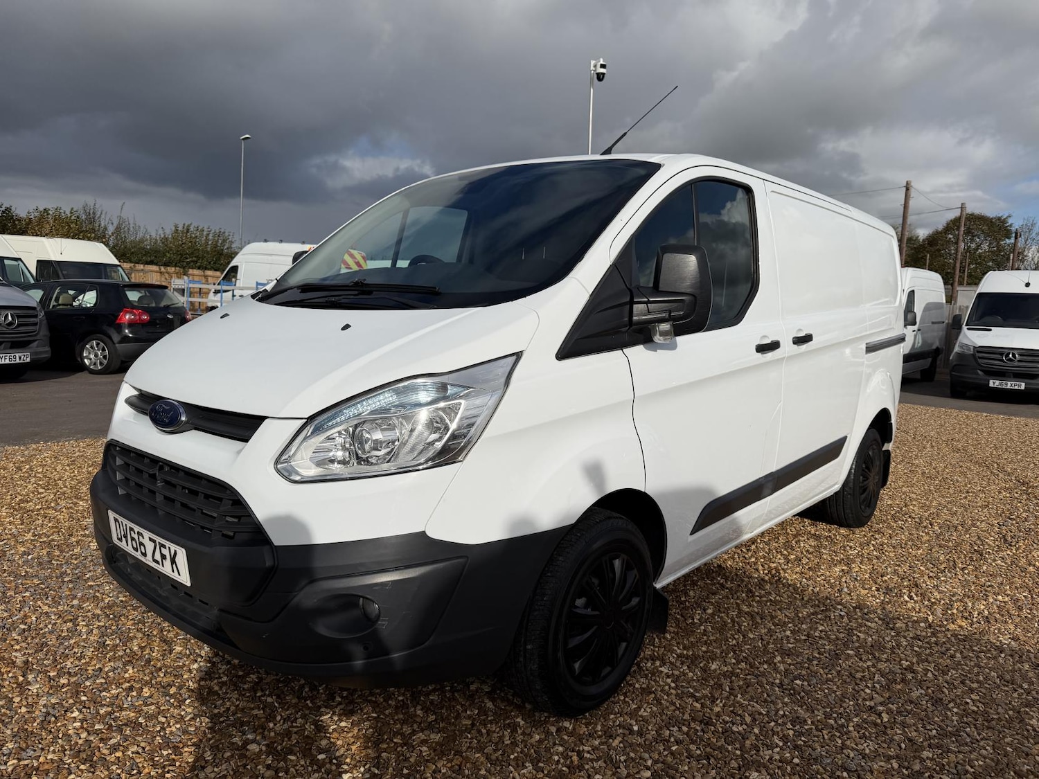 Used Ford Transit Custom 2016 for sale - 76438418: Photo 3