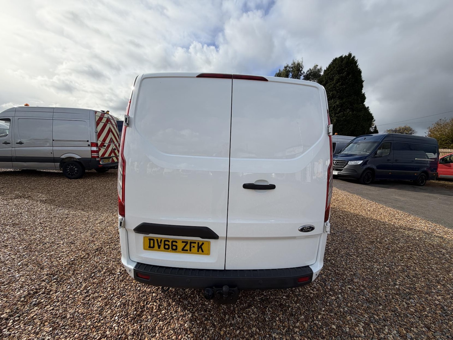 Used Ford Transit Custom 2016 for sale - 76438418: Photo 4