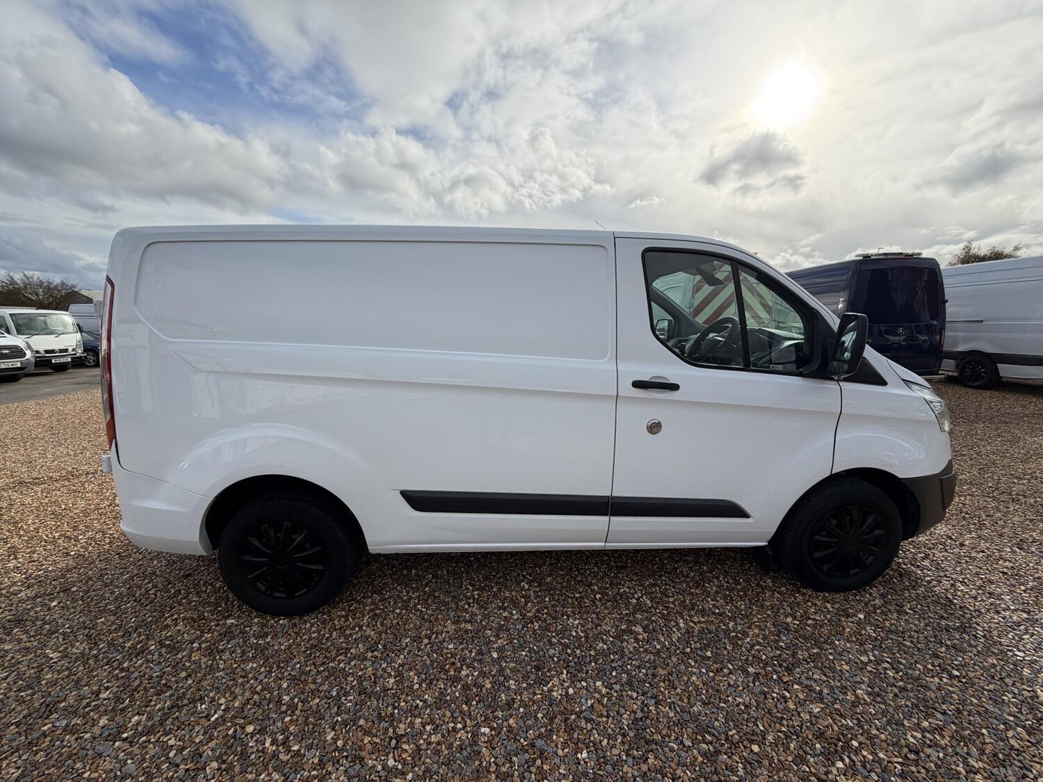 Used Ford Transit Custom 2016 for sale - 76438418: Photo 5