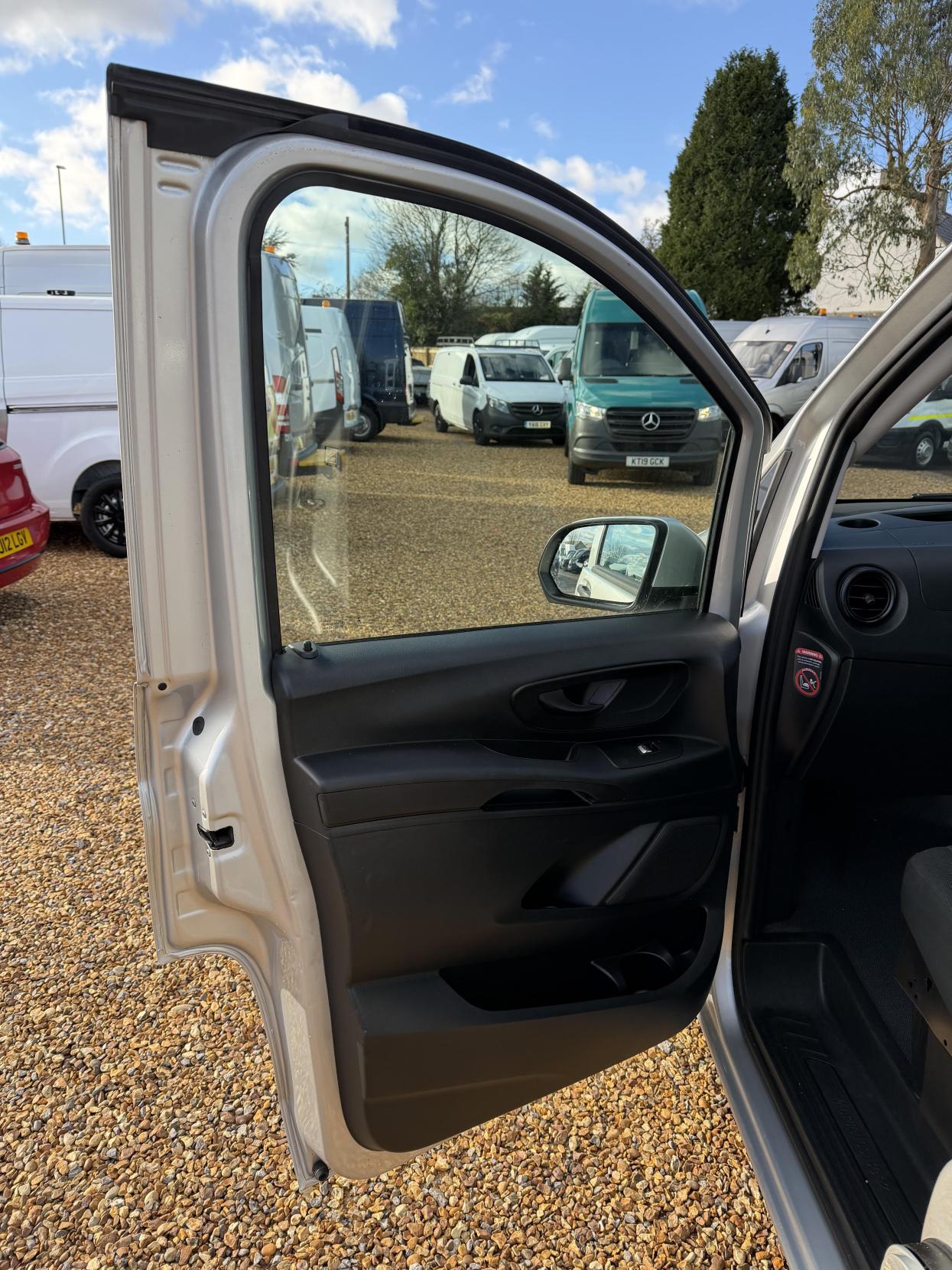 Used Mercedes-Benz Vito 2018 for sale - 76706322: Photo 14