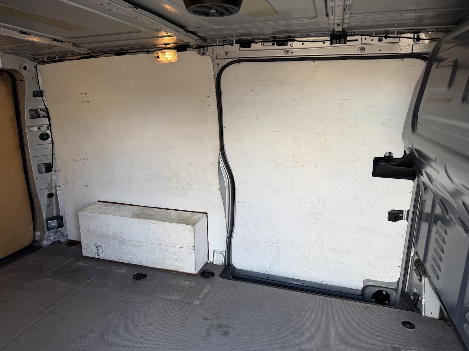 Used Mercedes-Benz Vito 2018 for sale - 76706322: Photo 28