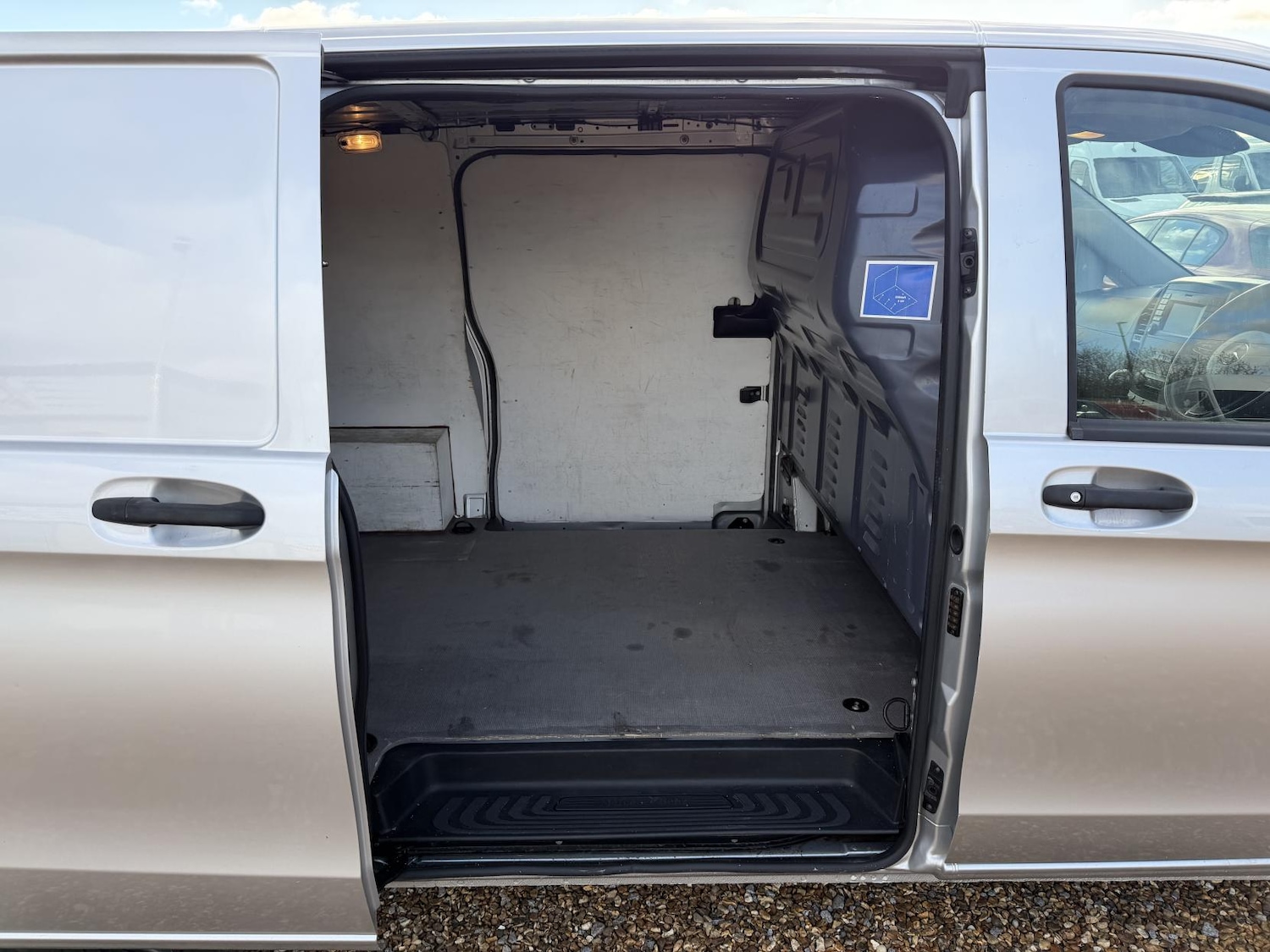 Used Mercedes-Benz Vito 2018 for sale - 76706322: Photo 29