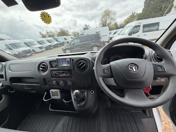 Used Vauxhall Movano 2018 for sale - 78270490: Photo