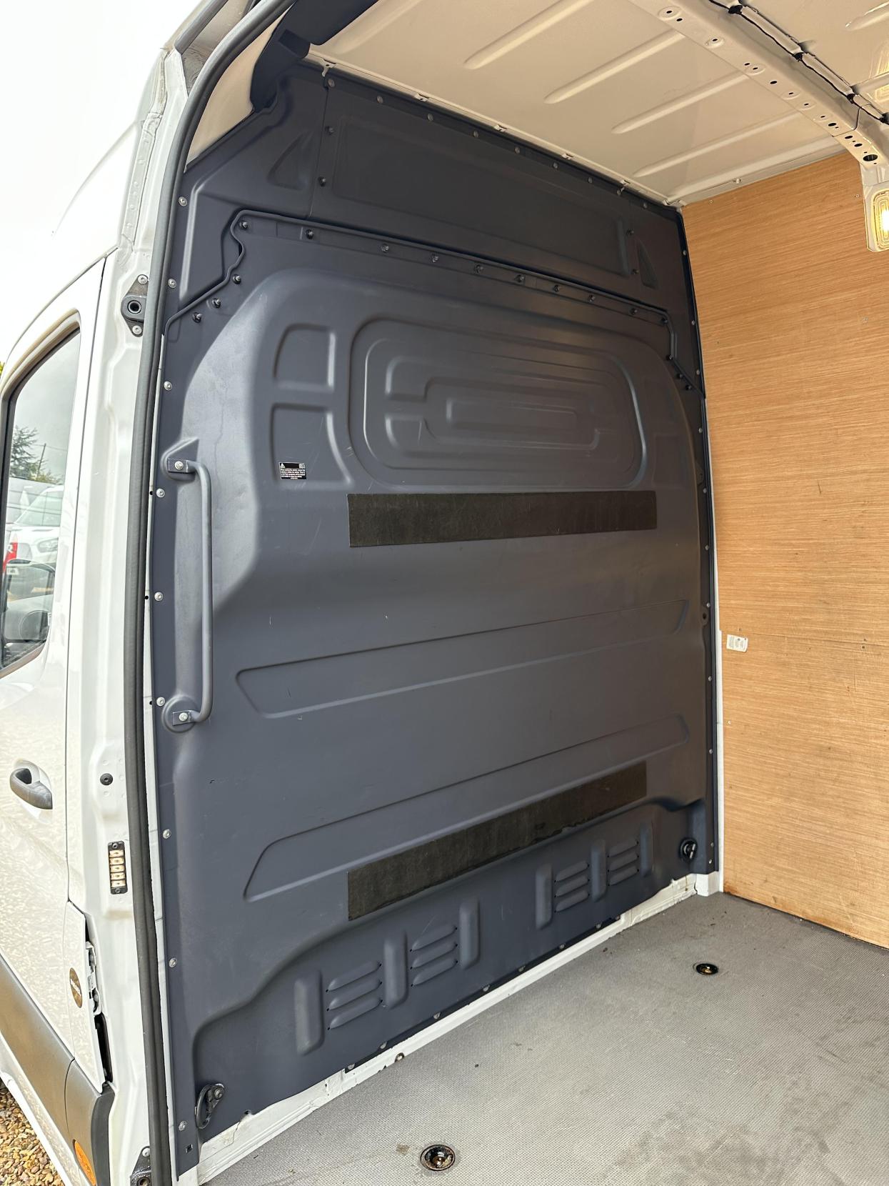 Used Mercedes-Benz Sprinter 2019 for sale - 76235088: Photo 35