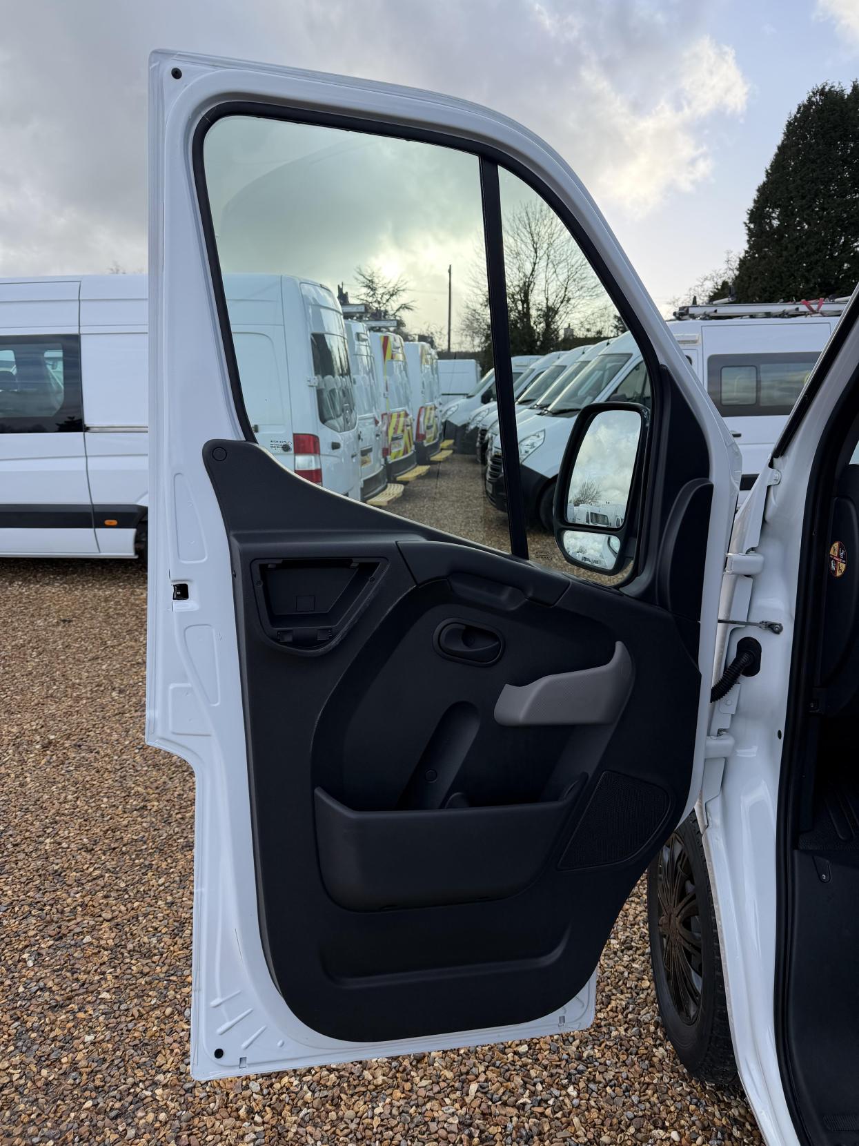 Used Vauxhall Movano 2018 for sale - 77707117: Photo 12