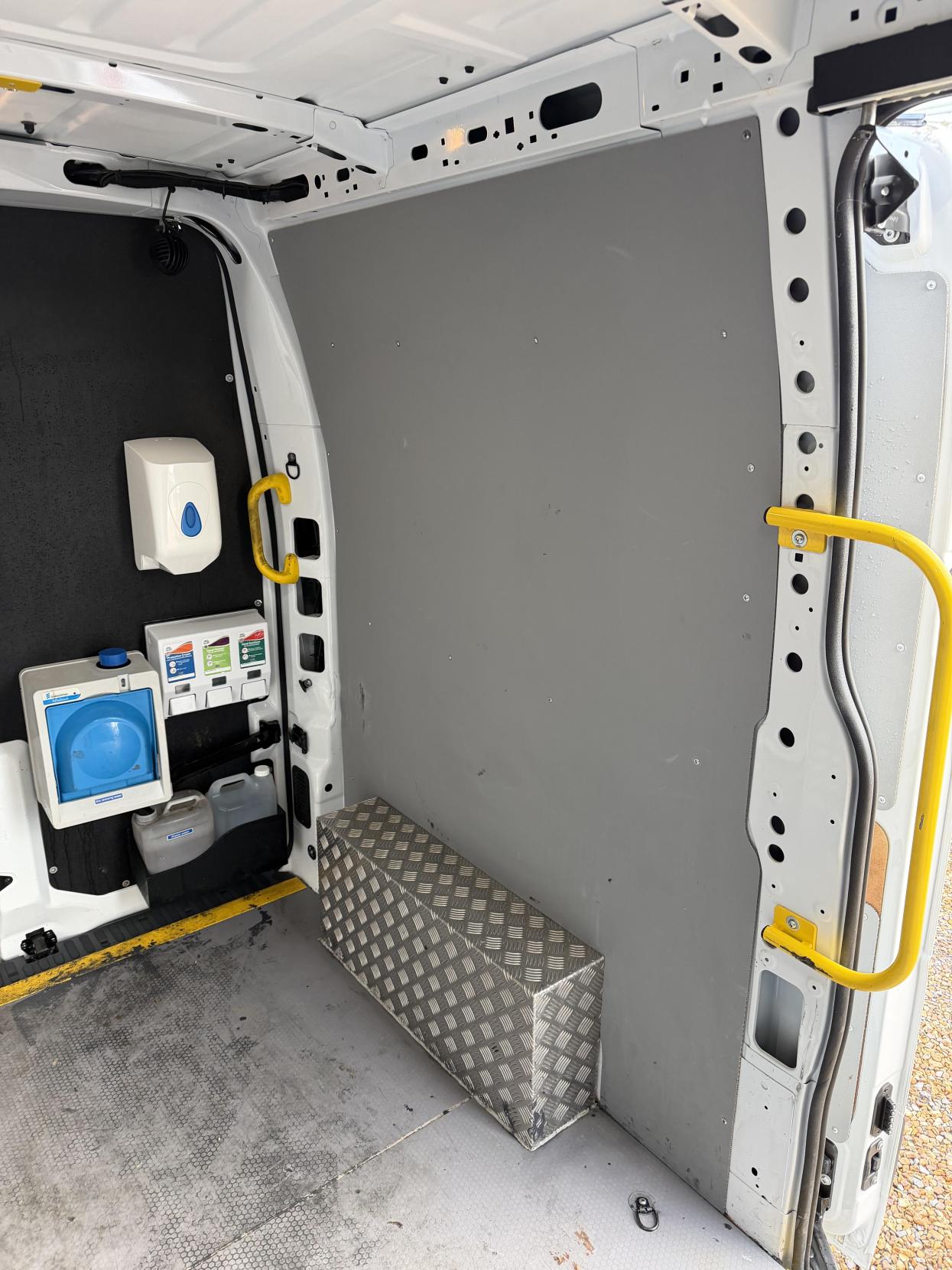 Used Vauxhall Movano 2018 for sale - 77707117: Photo 34