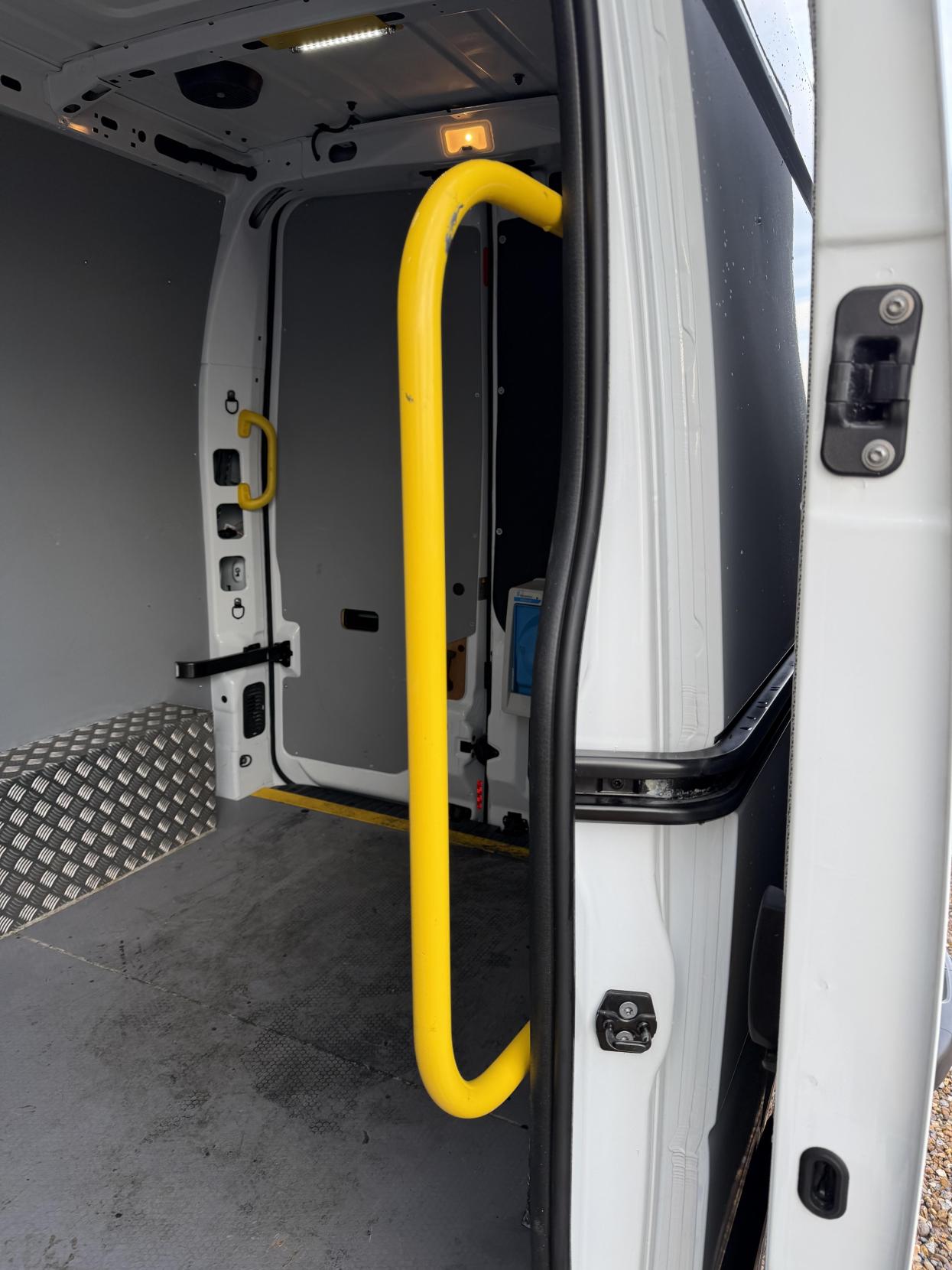 Used Vauxhall Movano 2018 for sale - 77707117: Photo 38