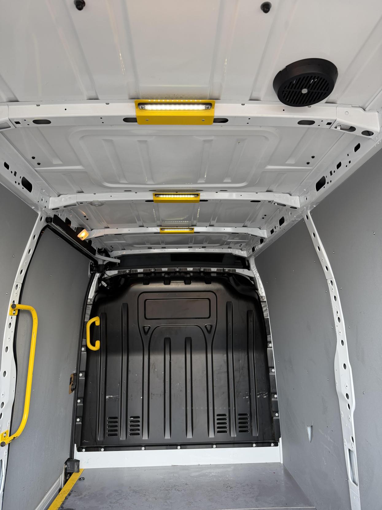 Used Vauxhall Movano 2018 for sale - 77707117: Photo 43