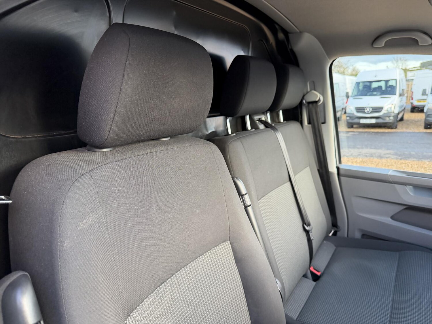 Used Volkswagen Transporter 2021 for sale - 77881458: Photo 15