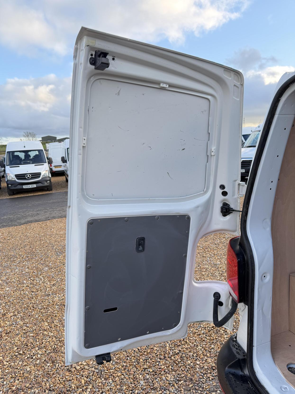 Used Volkswagen Transporter 2021 for sale - 77881458: Photo 35