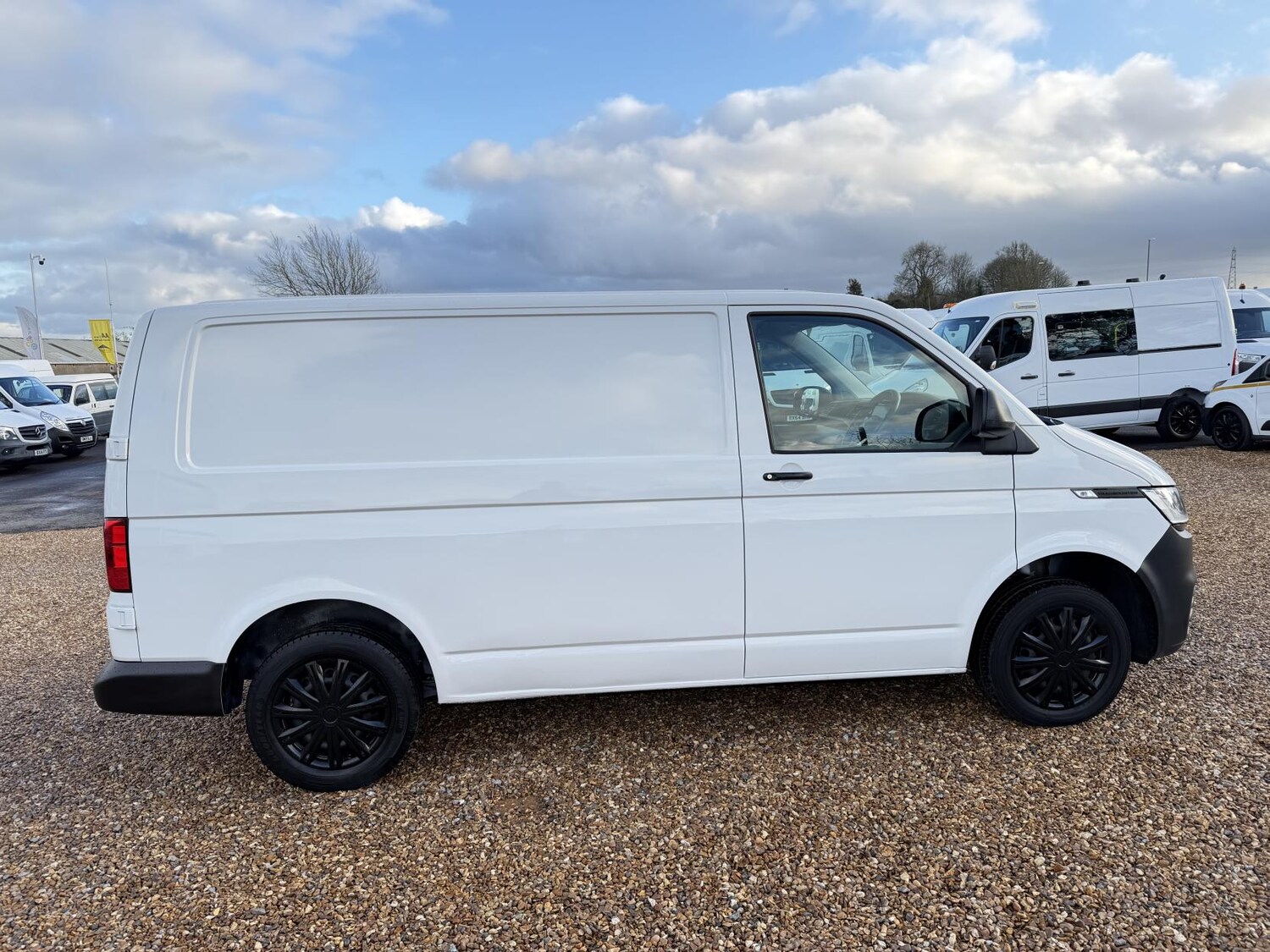 Used Volkswagen Transporter 2021 for sale - 77881458: Photo 9