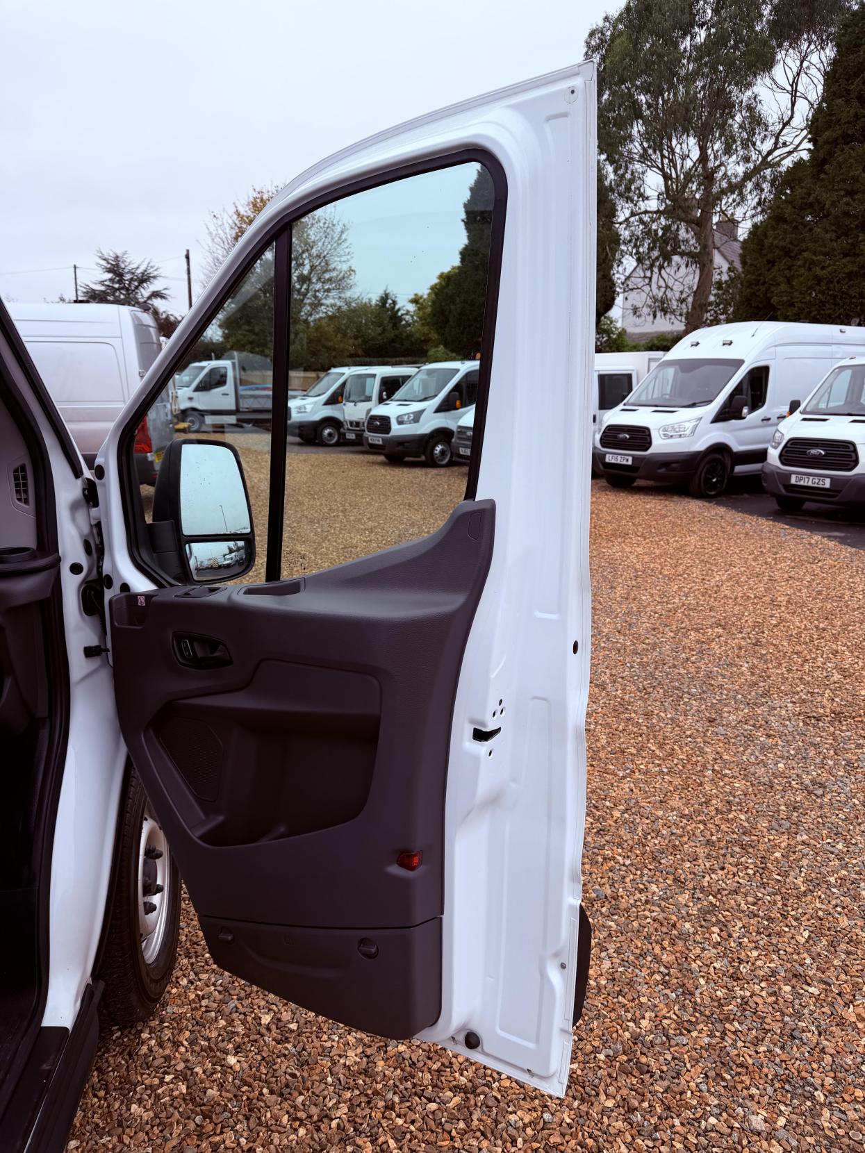 Used Ford Transit 2022 for sale - 76269580: Photo 11