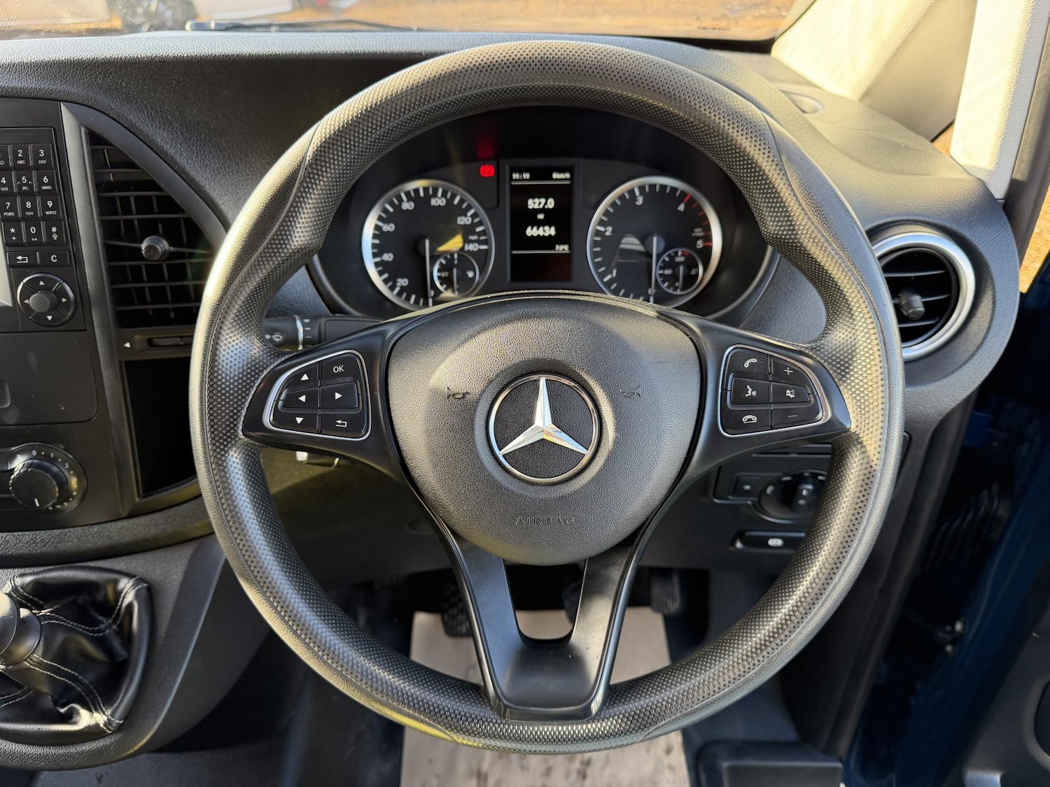 Used Mercedes-Benz Vito 2018 for sale - 76671038: Photo 18