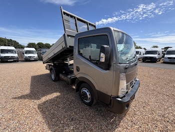 Used Nissan Cabstar 2017 for sale - 78757492: Photo