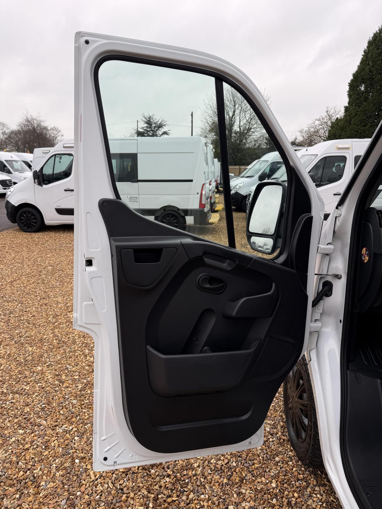 Used Vauxhall Movano 2019 for sale - 77332619: Photo 12