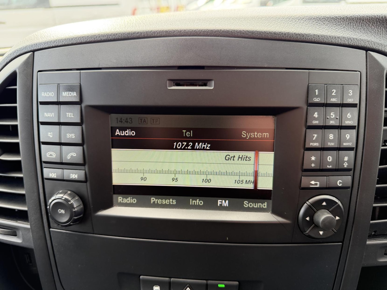 Used Mercedes-Benz Vito 2019 for sale - 77709201: Photo 25