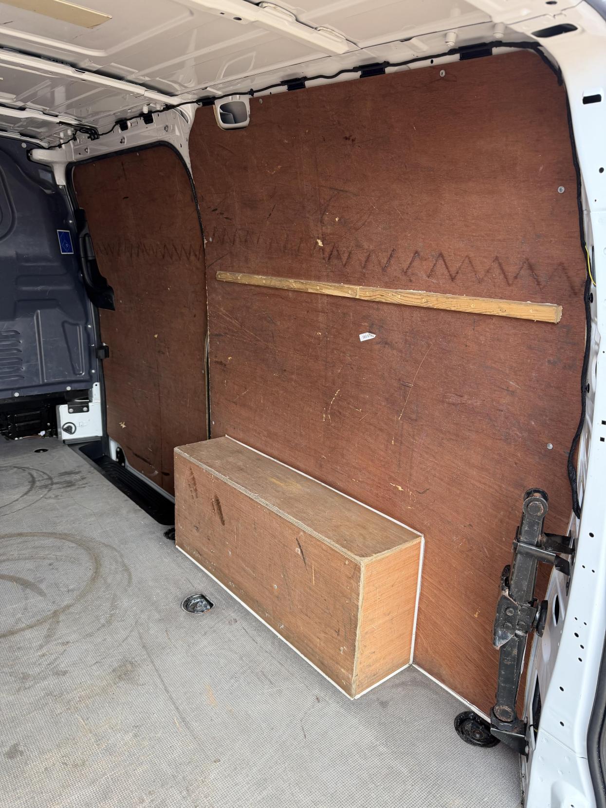 Used Mercedes-Benz Vito 2019 for sale - 77709201: Photo 42