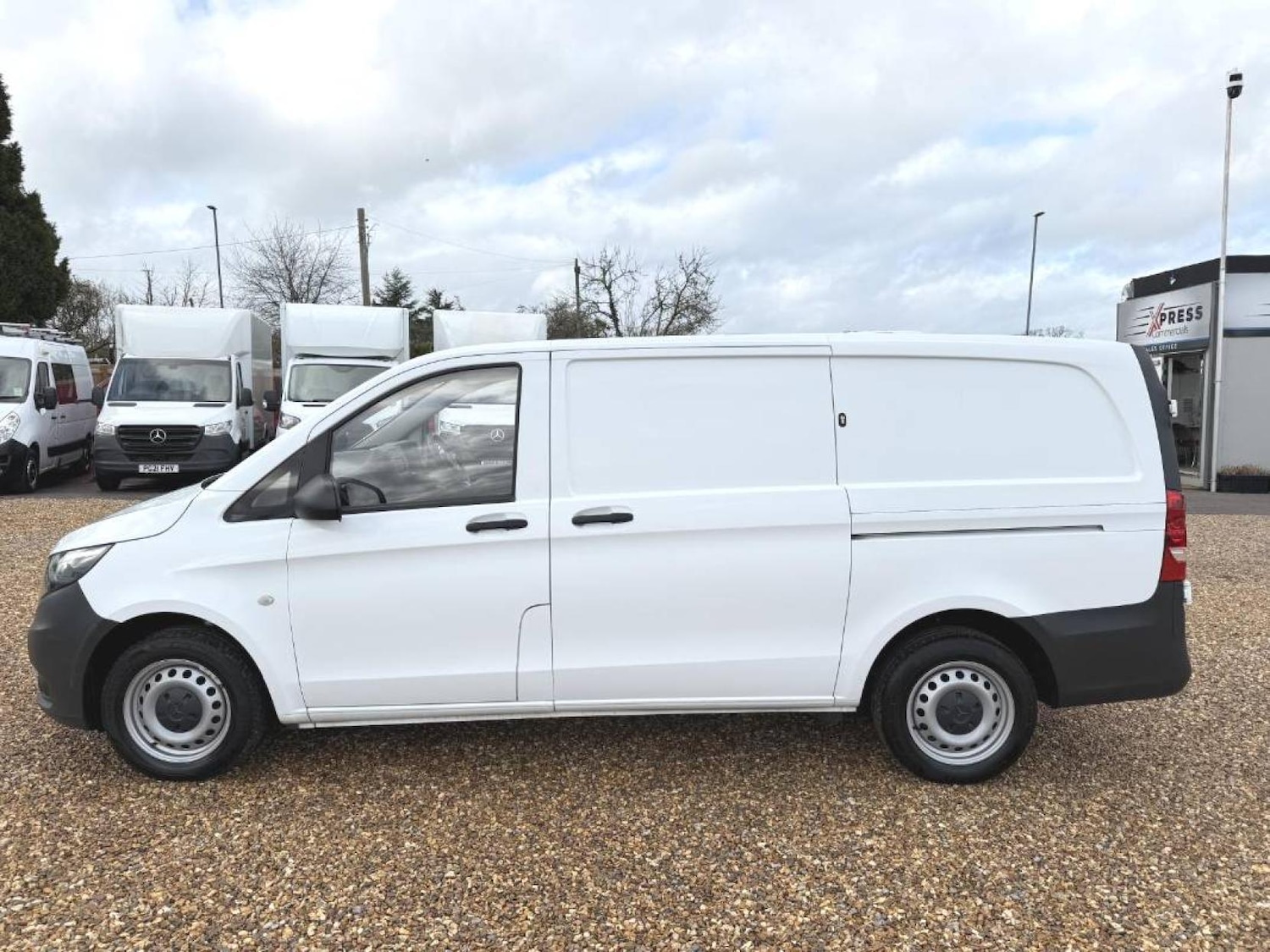 Used Mercedes-Benz Vito 2019 for sale - 77709201: Photo 5