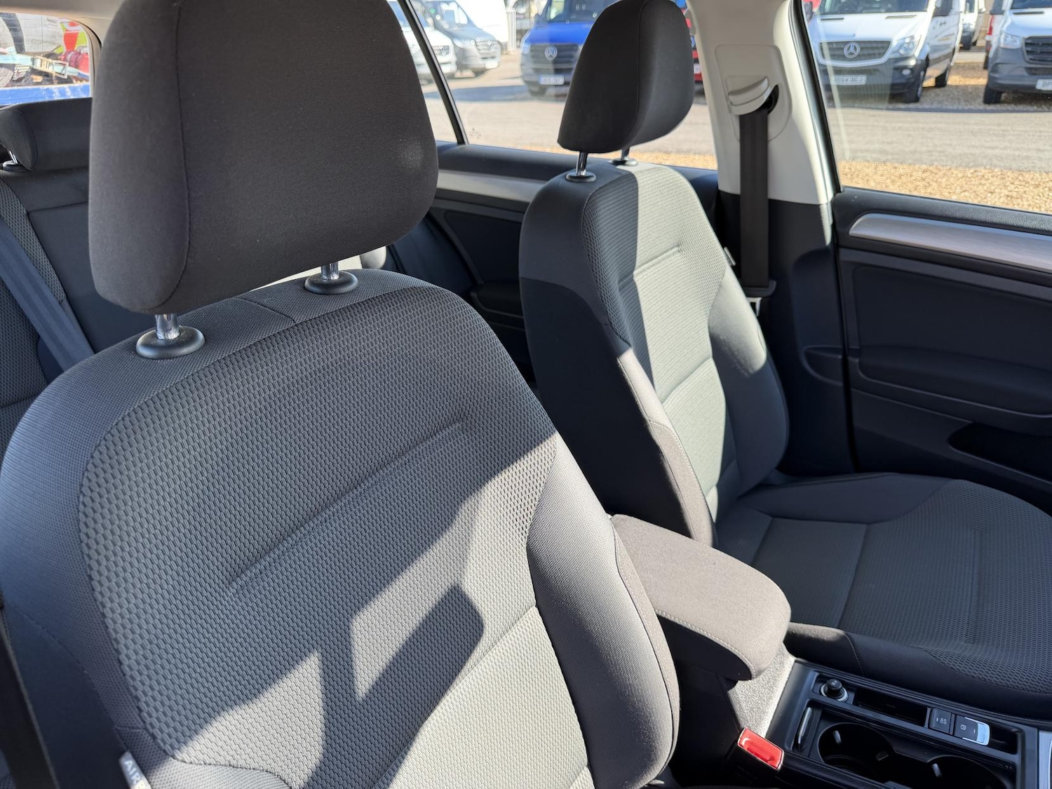 Used Volkswagen Golf 2014 for sale - 77938600: Photo 15