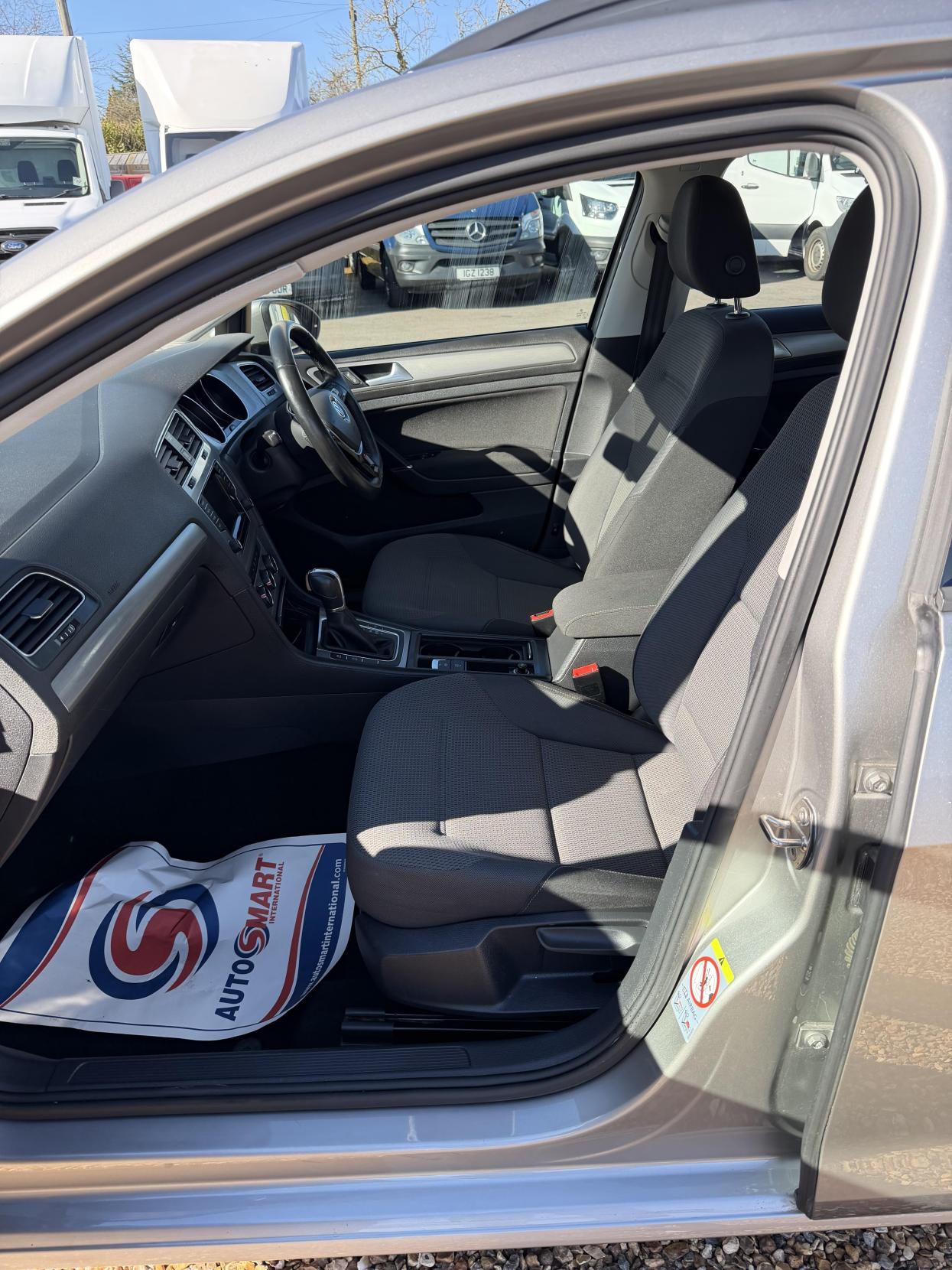 Used Volkswagen Golf 2014 for sale - 77938600: Photo 16