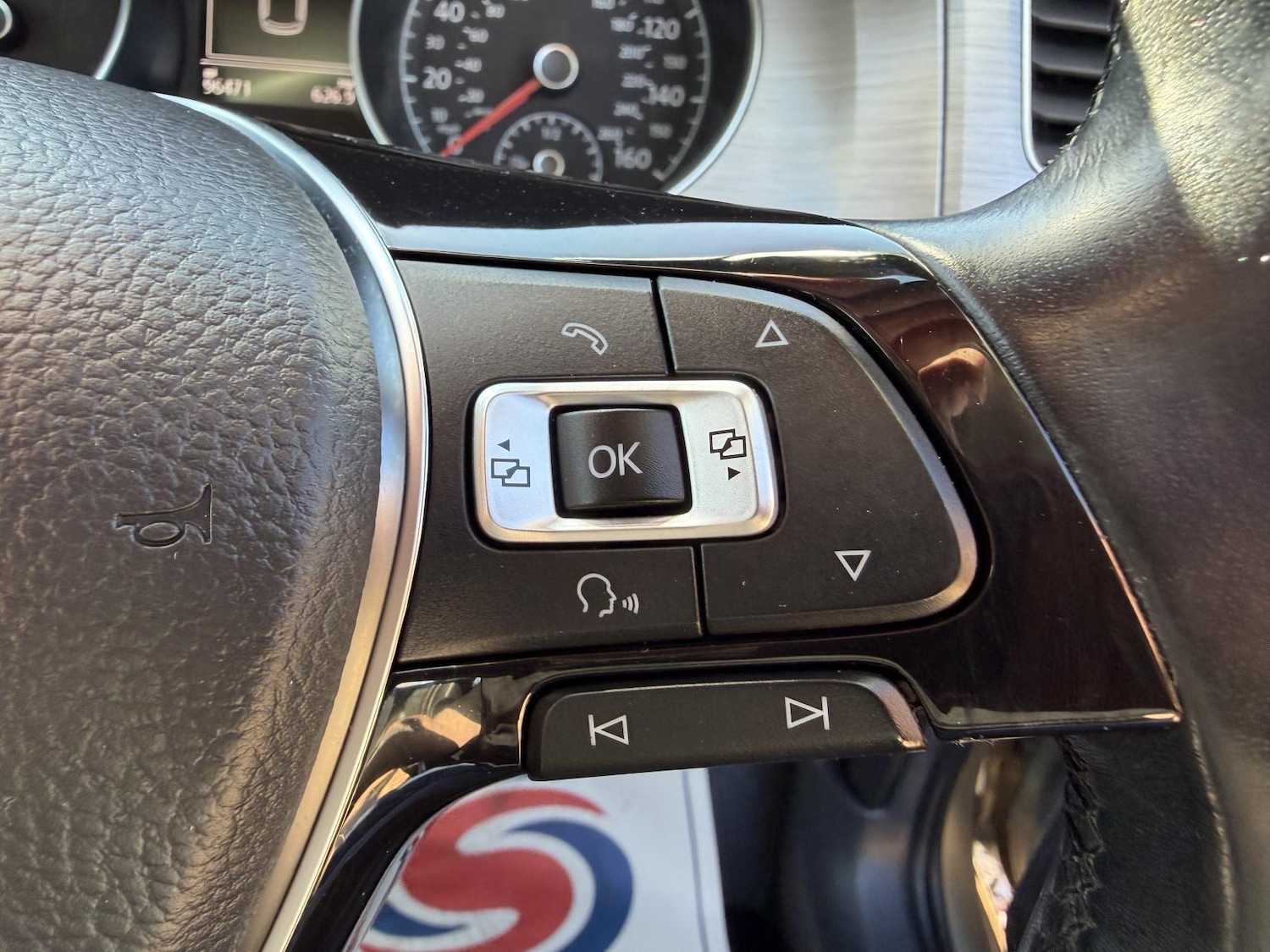 Used Volkswagen Golf 2014 for sale - 77938600: Photo 30