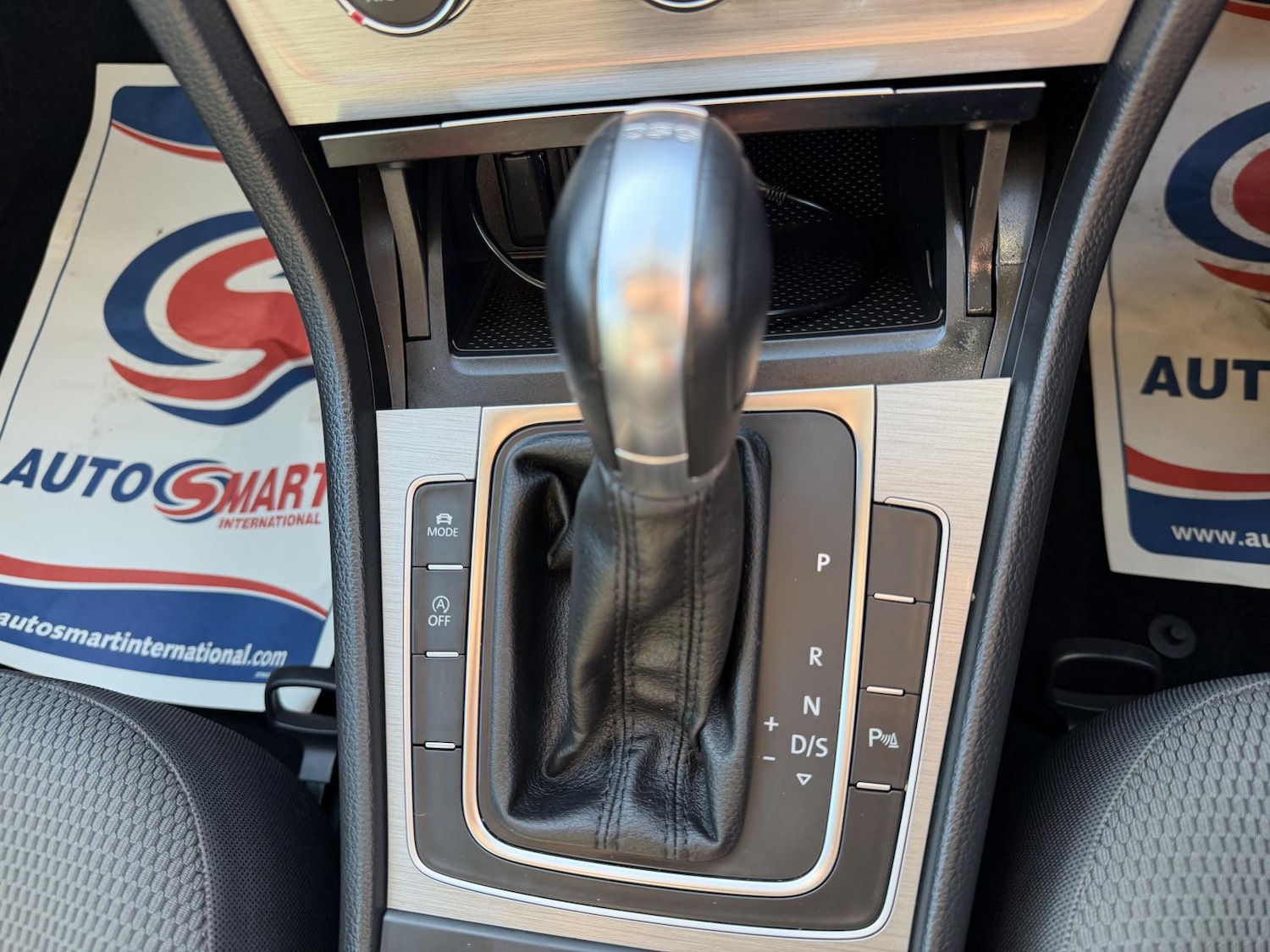 Used Volkswagen Golf 2014 for sale - 77938600: Photo 31