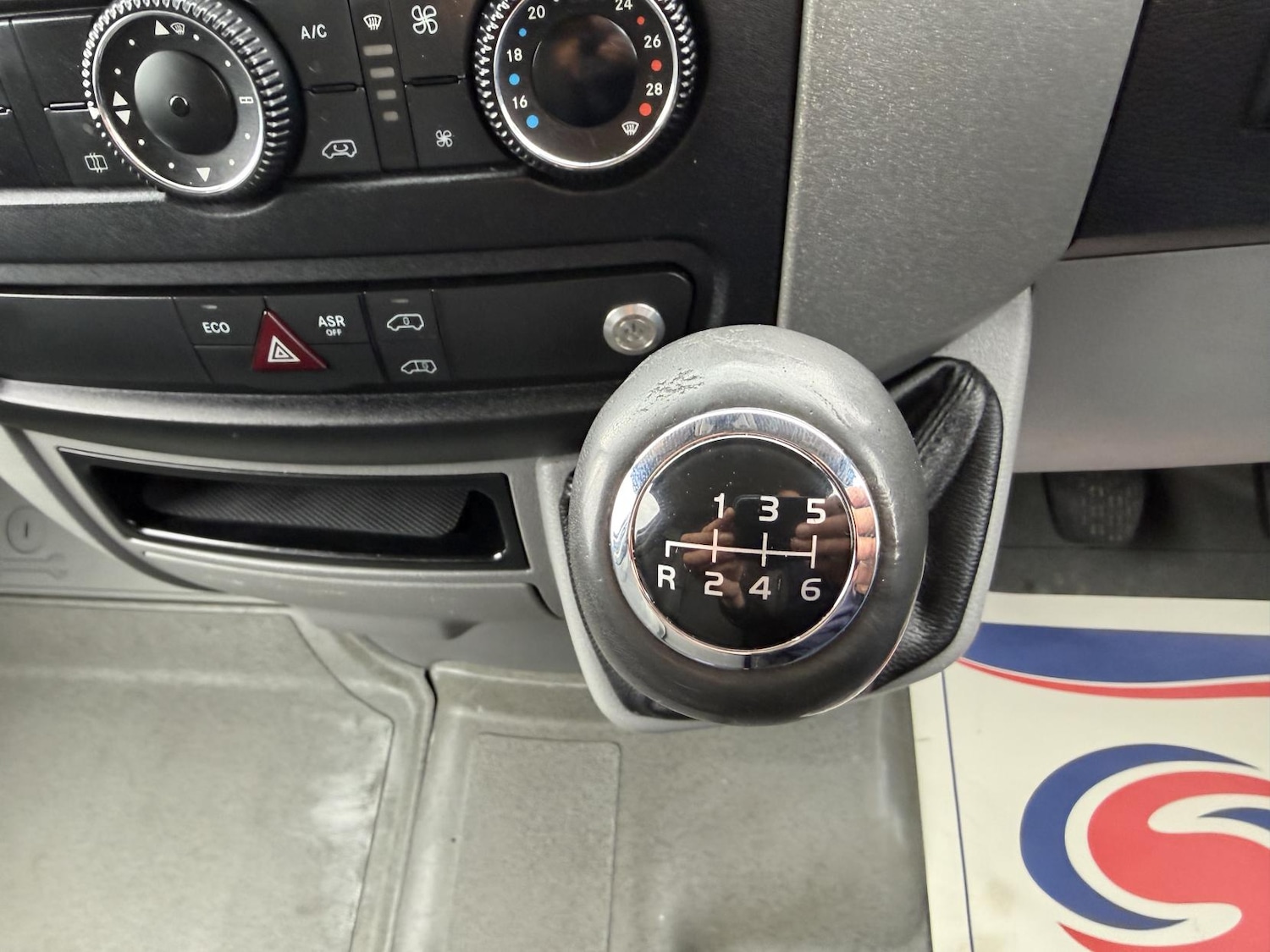 Used Mercedes-Benz Sprinter 2015 for sale - 76497773: Photo 25