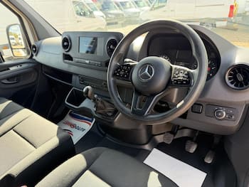 Used Mercedes-Benz Sprinter 2020 for sale - 79859600: Photo