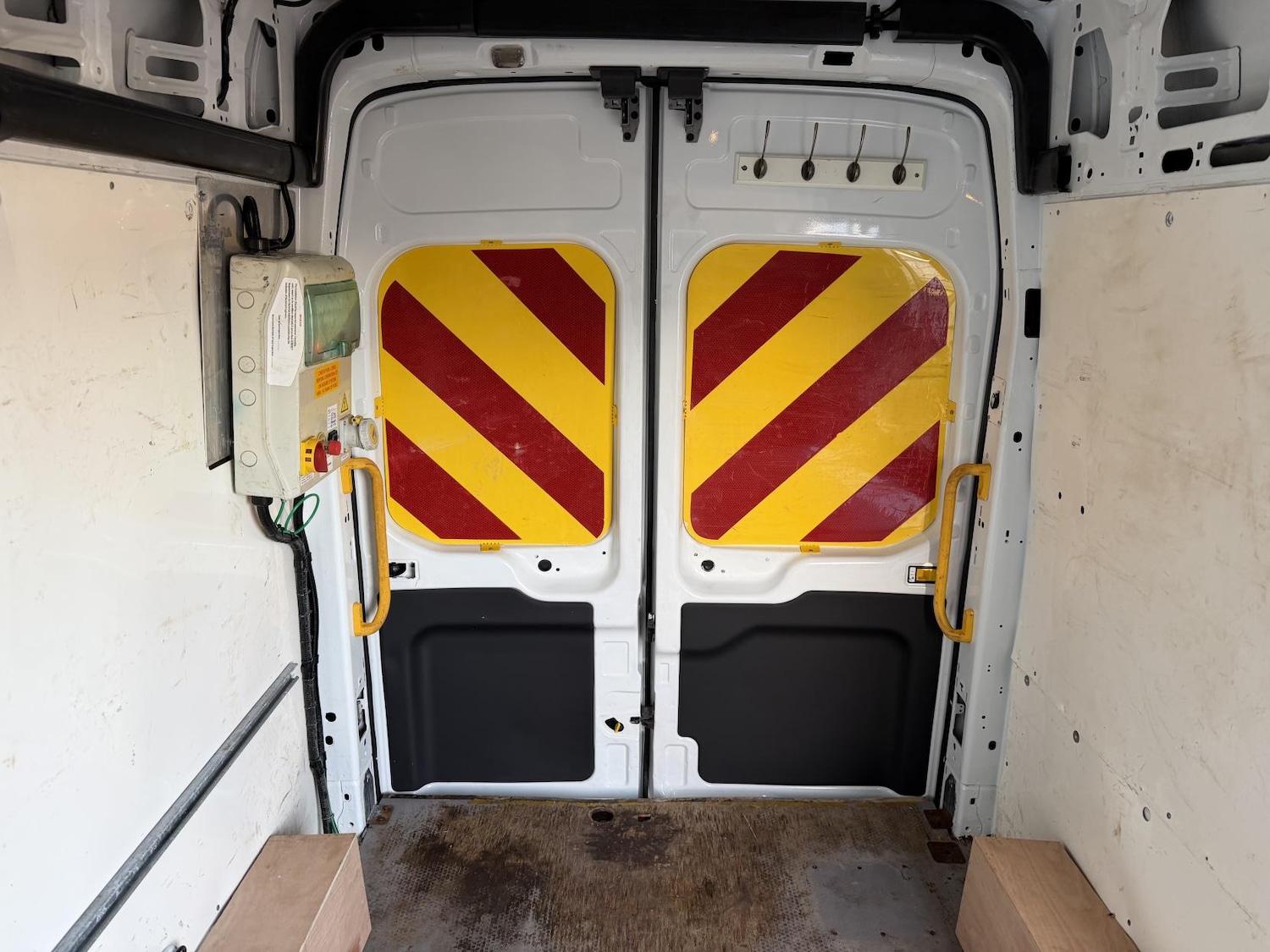 Used Ford Transit 2018 for sale - 77896091: Photo 32