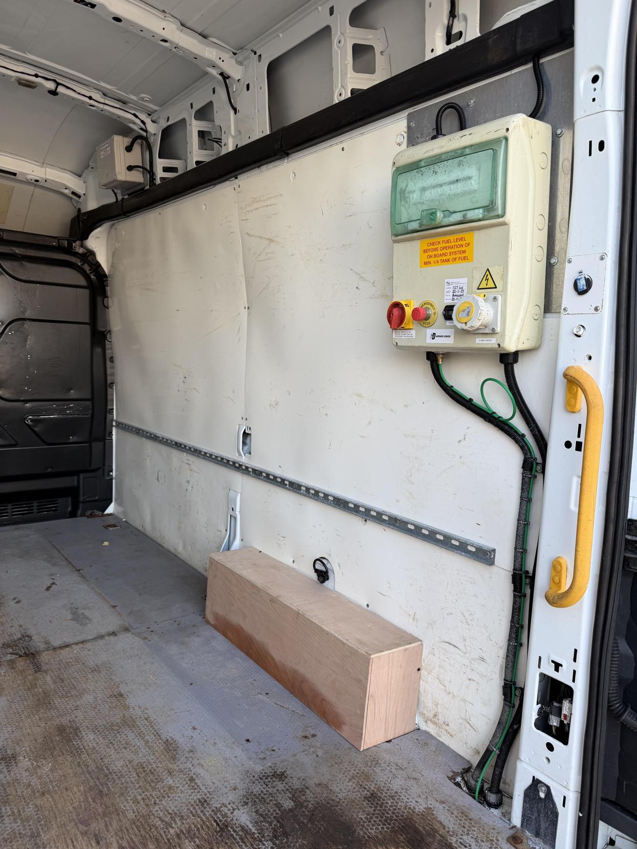 Used Ford Transit 2018 for sale - 77896091: Photo 42