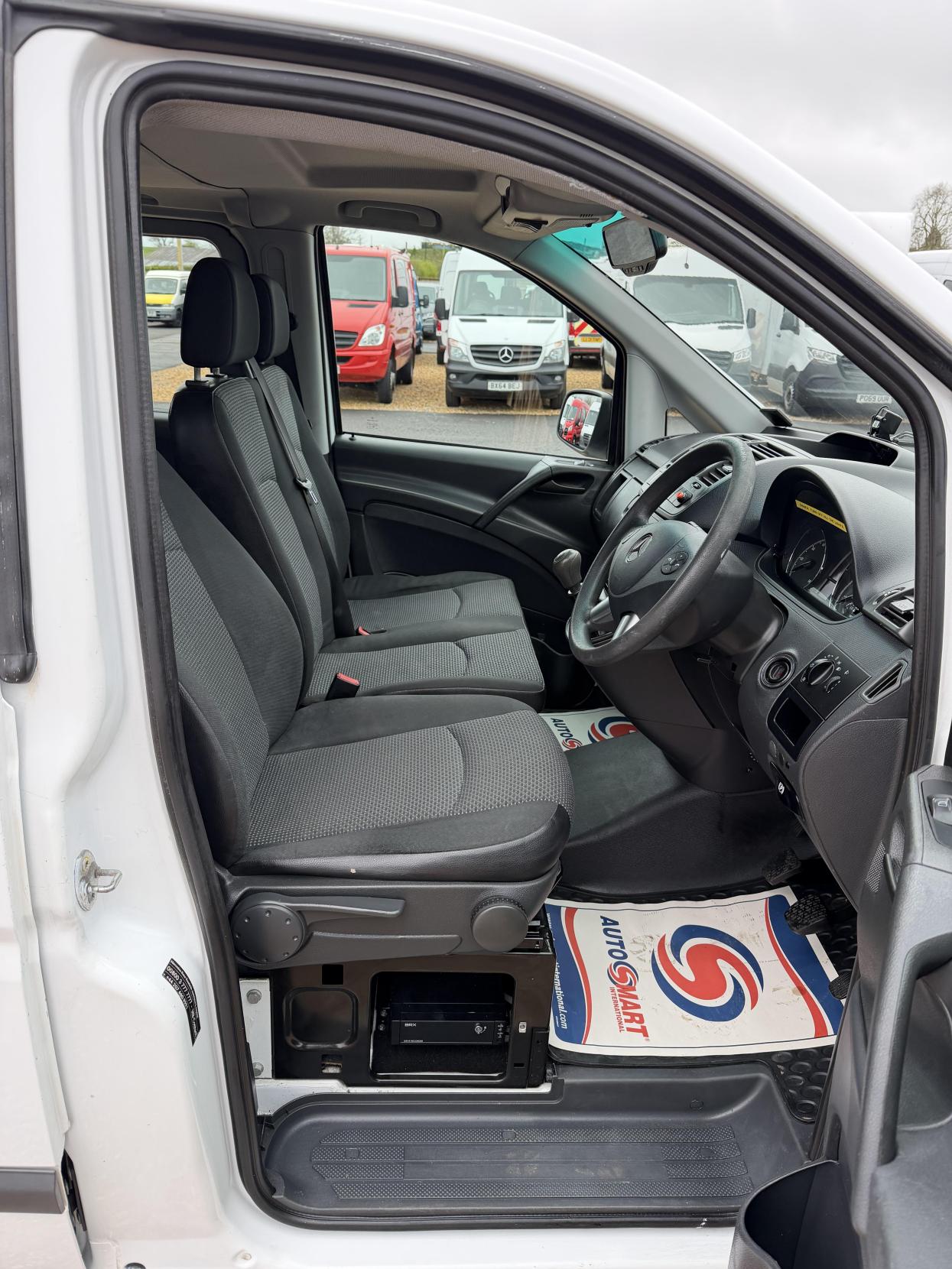 Used Mercedes-Benz Vito 2013 for sale - 78042333: Photo 16