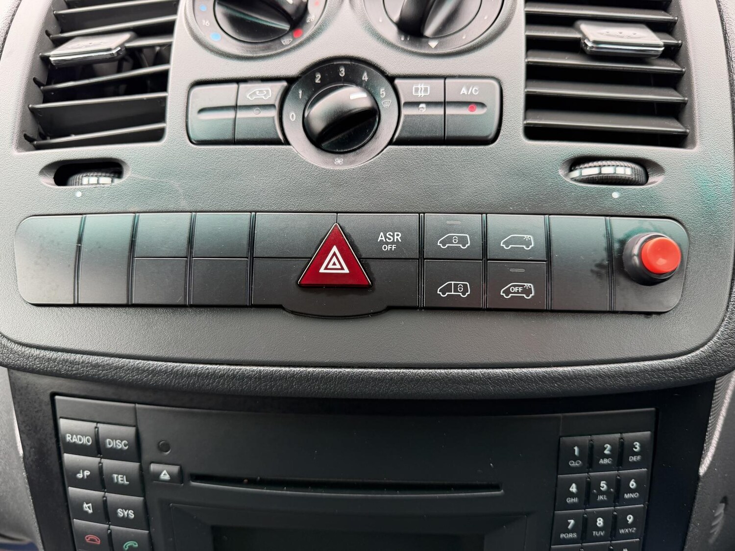 Used Mercedes-Benz Vito 2013 for sale - 78042333: Photo 26