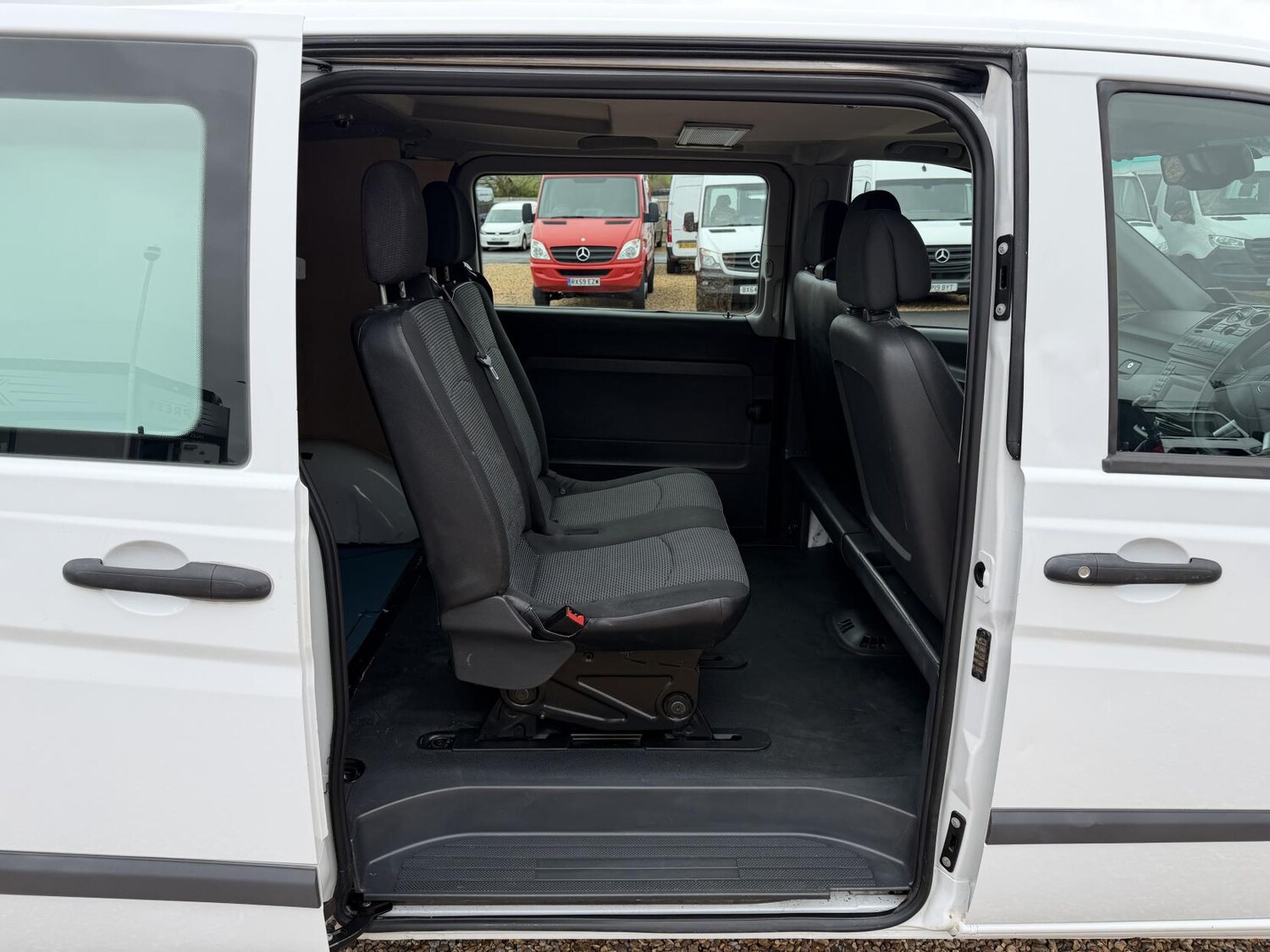 Used Mercedes-Benz Vito 2013 for sale - 78042333: Photo 27