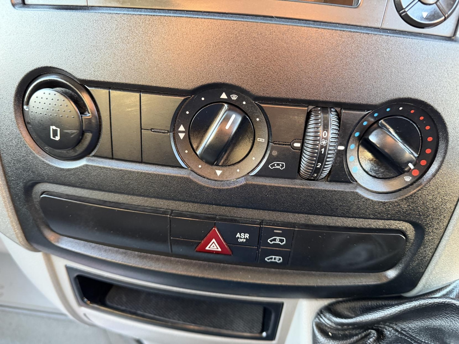 Used Mercedes-Benz Sprinter 2013 for sale - 76945849: Photo 25