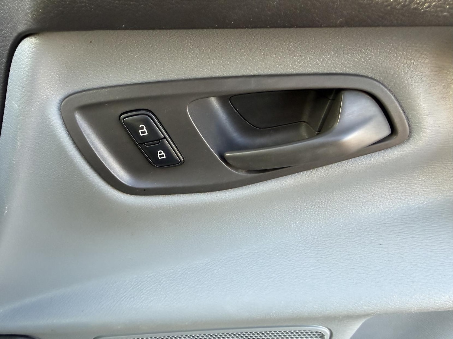 Used Ford Transit Custom 2015 for sale - 76671036: Photo 13