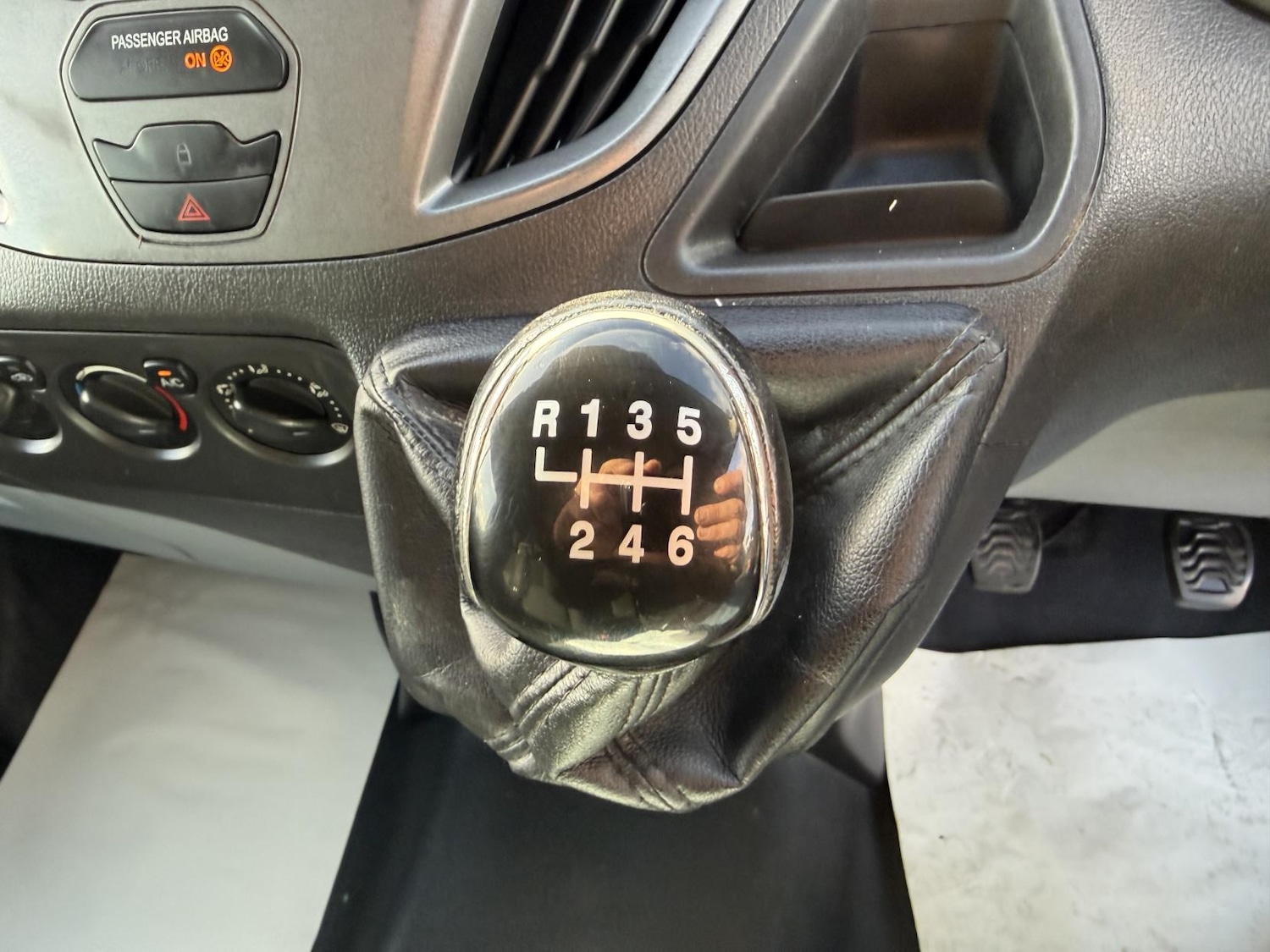 Used Ford Transit Custom 2015 for sale - 76671036: Photo 25