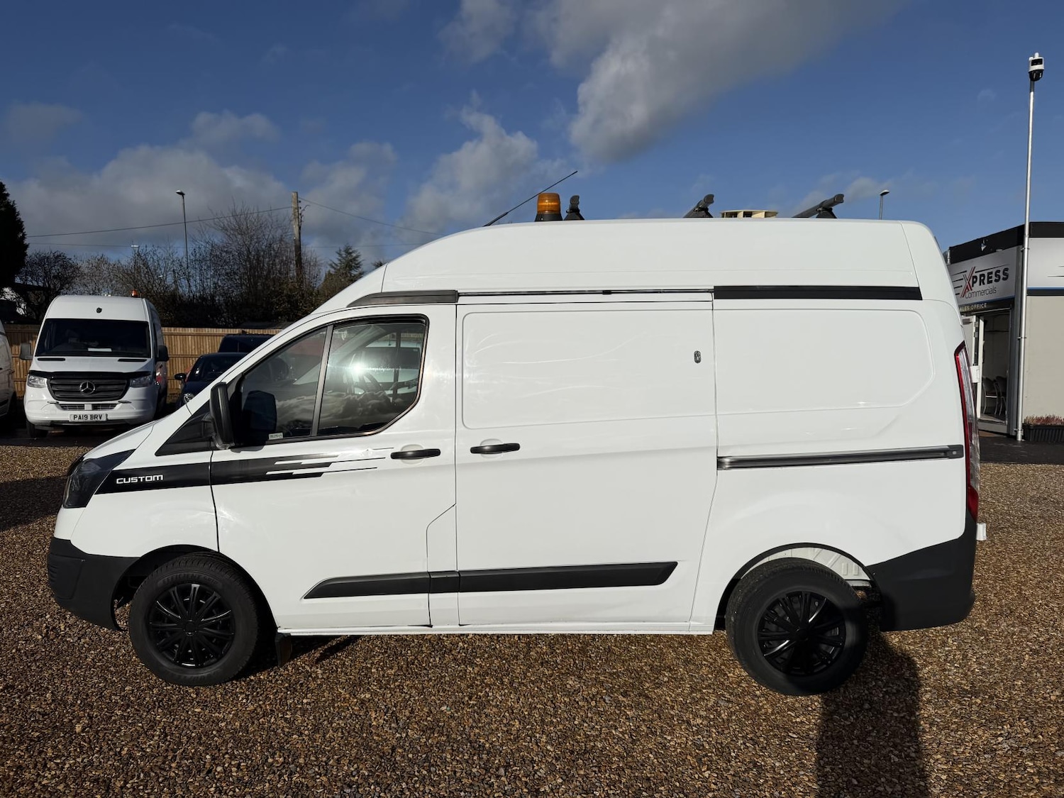 Used Ford Transit Custom 2015 for sale - 76671036: Photo 5